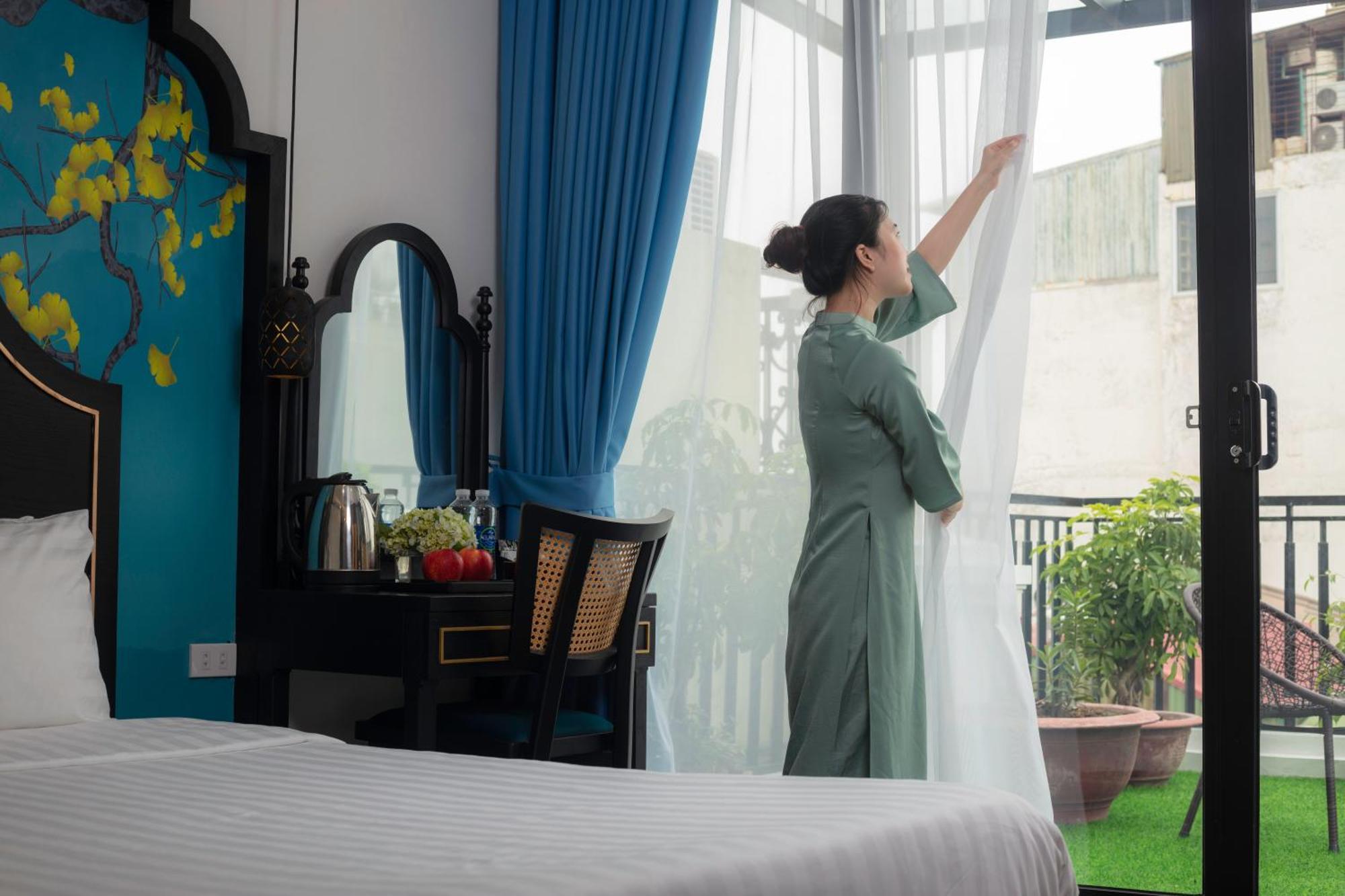 Queen Light Hotel Hanoi Exteriör bild