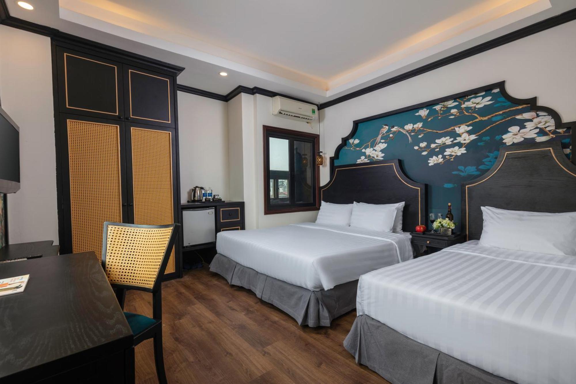 Queen Light Hotel Hanoi Exteriör bild