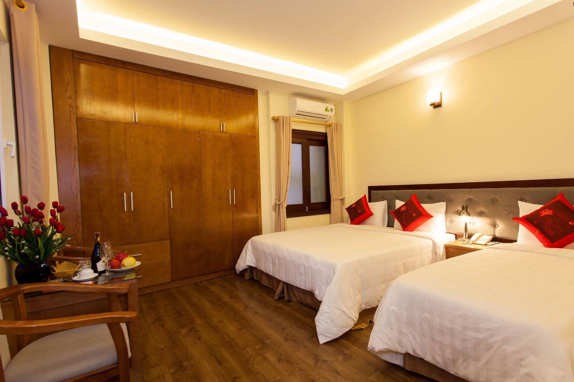 Queen Light Hotel Hanoi Exteriör bild